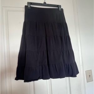 Forever 21 ruffle black skirt